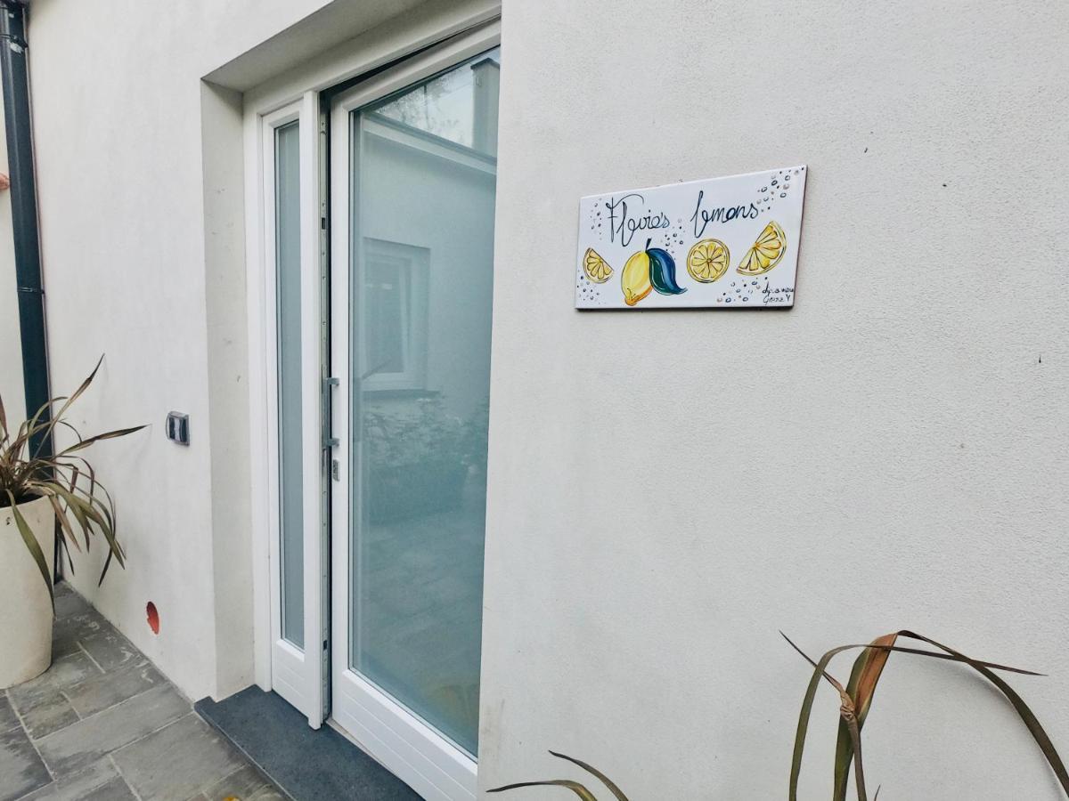 Flavia'S Lemons Bed & Breakfast Sorrento Bagian luar foto